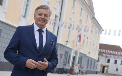 Kaj si župani iz upravne enote Radovljica mislijo o vseživljenjskem učenju